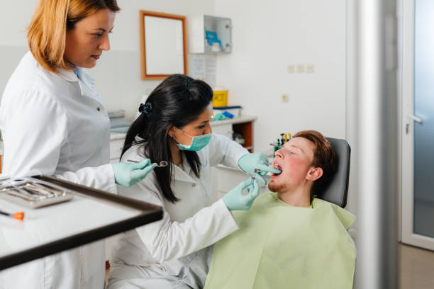 Best Dentist for Severe Toothache  in Wake Village, TX
